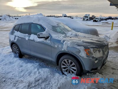 Czwarte zdjęcie samochodu z boku: 2013 BMW X3 XDRIVE28I VIN:5UXWX9C5XD0D08625 - miniatura