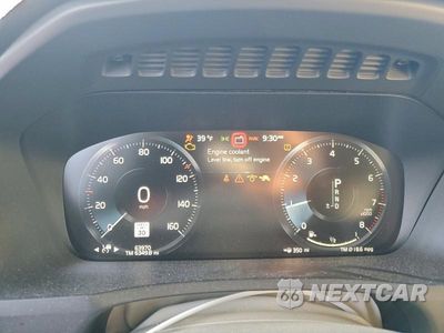 Zdjęcie 9 z 13 samochodu: 2021 VOLVO XC90 T5 MOMENTUM VIN:YV4102PK6M1707348 - miniatura