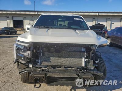 Piąte zdjęcie samochodu w środku: 2024 FORD F150 LARIAT VIN:1FTFW5LD1RFB87974 - miniatura