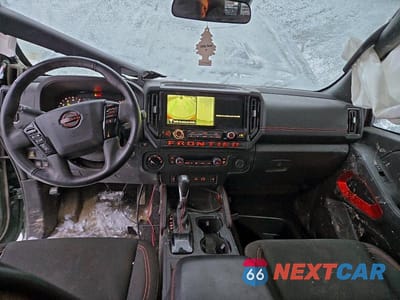 Zdjęcie 8 z 12 samochodu: 2025 NISSAN FRONTIER SV VIN:1N6ED1FK3SN613256 - miniatura