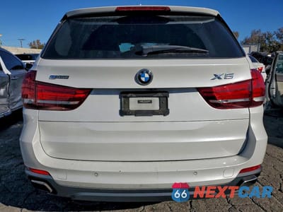 Zdjęcie 6 z 12 samochodu: 2016 BMW X5 XDR40E VIN:5UXKT0C59G0S75852 - miniatura