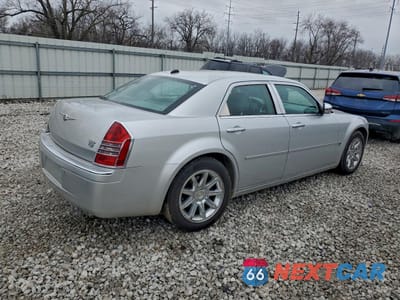Trzecie zdjęcie samochodu z tyłu: 2005 CHRYSLER 300C VIN:2C3AA63H25H136076 - miniatura
