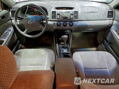 Zdjęcie 8 z 11 samochodu: 2003 TOYOTA CAMRY LE VIN:4T1BF32K83U040875 - miniatura