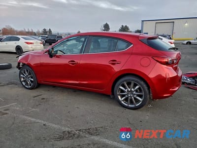 Drugie zdjęcie samochodu z przodu: 2018 MAZDA 3 TOURING VIN:3MZBN1L32JM210861 - miniatura