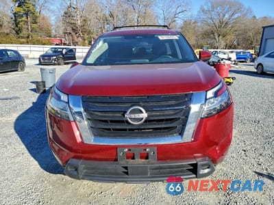 Piąte zdjęcie samochodu w środku: 2022 NISSAN PATHFINDER SV VIN:5N1DR3BC1NC260585 - miniatura
