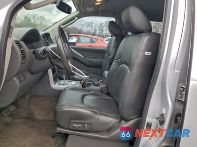 Zdjęcie 7 z 15 samochodu: 2011 NISSAN PATHFINDER S VIN:5N1AR1NN1BC610894 - miniatura