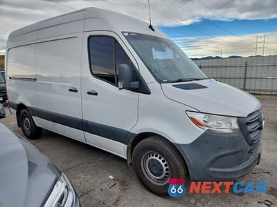 Czwarte zdjęcie samochodu z boku: 2021 MERCEDES-BENZ SPRINTER 2500 VIN:W1W4DBHYXMT047492 - miniatura