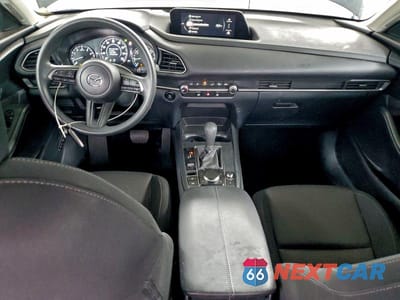 Zdjęcie 8 z 12 samochodu: 2024 MAZDA CX-30 VIN:3MVDMBAM1RM640259 - miniatura
