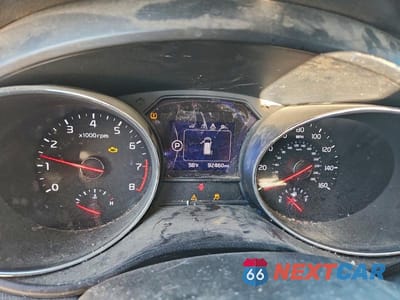 Zdjęcie 9 z 12 samochodu: 2017 KIA SEDONA LX VIN:KNDMB5C19H6333383 - miniatura