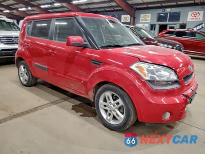 Czwarte zdjęcie samochodu z boku: 2011 KIA SOUL + VIN:KNDJT2A2XB7330925 - miniatura