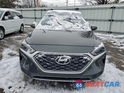 Piąte zdjęcie samochodu w środku: 2022 HYUNDAI IONIQ BLUE VIN:KMHC65LC6NU274801 - miniatura