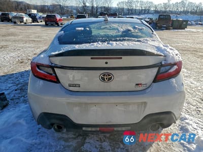 Zdjęcie 6 z 13 samochodu: 2024 TOYOTA GR 86 TRUENO EDITION VIN:JF1ZNBM17R9750520 - miniatura