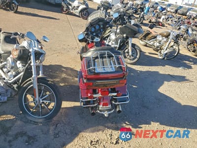 Zdjęcie 6 z 9 samochodu: 2001 HARLEY-DAVIDSON FLHTCUI VIN:1HD1FCW141Y610098 - miniatura