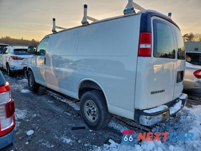 Drugie zdjęcie samochodu z przodu: 2017 GMC SAVANA G2500 DELIVERY VAN VIN:1GTW7AFFXH1126122 - miniatura