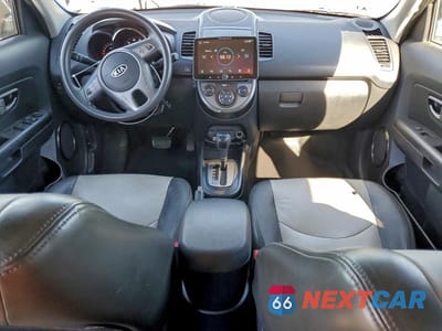 Zdjęcie 8 z 12 samochodu: 2010 KIA SOUL + VIN:KNDJT2A21A7168570 - miniatura