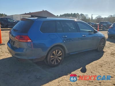 Trzecie zdjęcie samochodu z tyłu: 2017 VOLKSWAGEN GOLF SPORTWAGEN S VIN:3VW017AU8HM530066 - miniatura