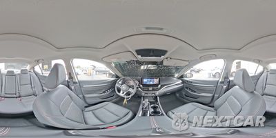 Zdjęcie 14 z 15 samochodu: 2025 NISSAN ALTIMA SR VIN:1N4BL4CV4SN423495 - miniatura
