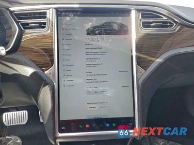 Zdjęcie 9 z 11 samochodu: 2015 TESLA MODEL S 85D VIN:5YJSA1H24FFP69371 - miniatura