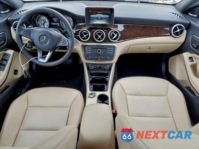 Zdjęcie 8 z 13 samochodu: 2015 MERCEDES-BENZ CLA 250 4MATIC VIN:WDDSJ4GB7FN262166 - miniatura