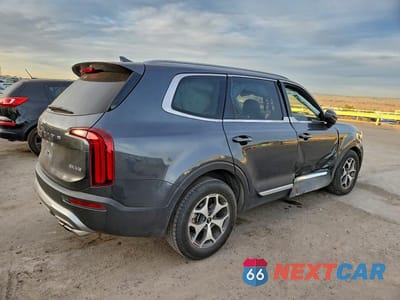 Trzecie zdjęcie samochodu z tyłu: 2020 KIA TELLURIDE EX VIN:5XYP3DHC5LG034879 - miniatura