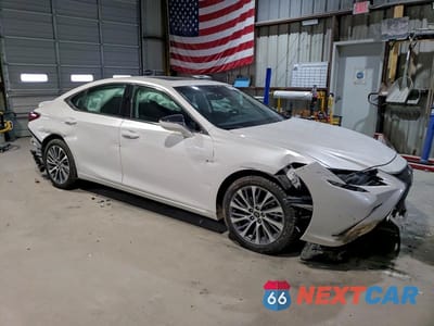 Czwarte zdjęcie samochodu z boku: 2021 LEXUS ES 250 BASE VIN:58AD11D11MU003399 - miniatura