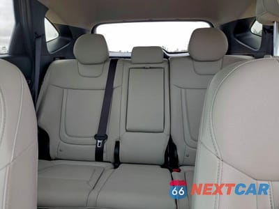 Zdjęcie 10 z 12 samochodu: 2024 HYUNDAI TUCSON SEL VIN:5NMJFCDE9RH327956 - miniatura