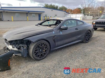 2020 BMW M8 WBSAE0C08LCD95321 - główne zdjęcie licytacji z USA - miniatura