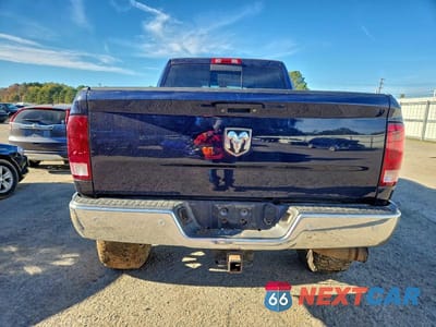Zdjęcie 6 z 12 samochodu: 2016 RAM 2500 SLT VIN:3C6UR5DL9GG160707 - miniatura