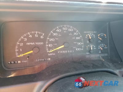 Zdjęcie 9 z 15 samochodu: 1998 CHEVROLET GMT-400 K2500 VIN:1GCGK24R8WZ110649 - miniatura