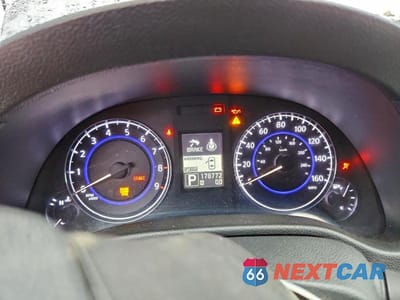 Zdjęcie 9 z 12 samochodu: 2010 INFINITI G37 SEDAN BASE VIN:JN1CV6AP3AM204317 - miniatura