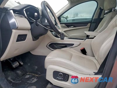 Zdjęcie 7 z 12 samochodu: 2021 JAGUAR F-PACE S VIN:SADCJ2EU2MA667321 - miniatura