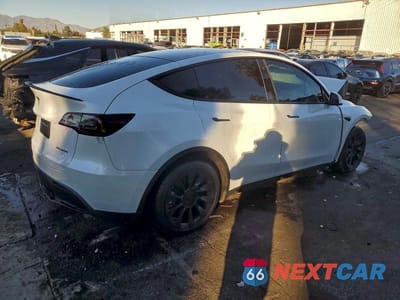 Zdjęcie 7 z 39 samochodu: 2020 TESLA MODEL Y VIN:5YJYGDEE5LF012872 - miniatura