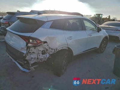 Trzecie zdjęcie samochodu z tyłu: 2024 KIA SPORTAGE LX VIN:KNDPUCDGXR7141304 - miniatura