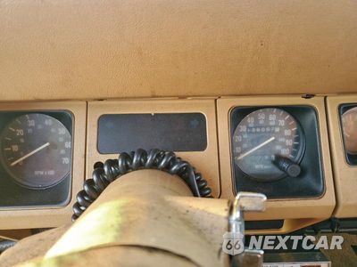 Zdjęcie 9 z 11 samochodu: 1988 JEEP WRANGLER VIN:2BCCV81J1JB502019 - miniatura
