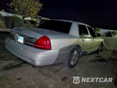 Trzecie zdjęcie samochodu z tyłu: 2011 MERCURY GRAND MARQUIS LS VIN:2MEBM7FV0BX601565 - miniatura