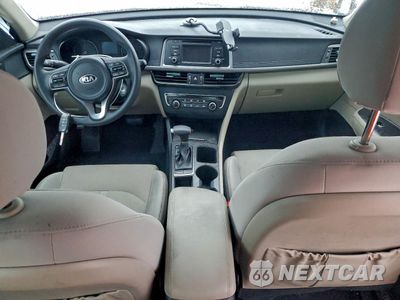 Zdjęcie 8 z 14 samochodu: 2017 KIA OPTIMA LX VIN:5XXGT4L30HG152597 - miniatura