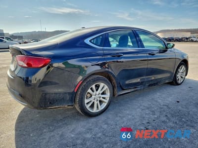 Trzecie zdjęcie samochodu z tyłu: 2015 CHRYSLER 200 VIN:1C3CCCAB0FN653465 - miniatura