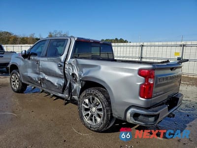 Drugie zdjęcie samochodu z przodu: 2020 CHEVROLET SILVERADO K1500 LT VIN:3GCUYDED6LG199021 - miniatura