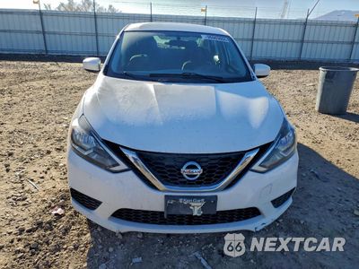 Piąte zdjęcie samochodu w środku: 2017 NISSAN SENTRA S VIN:3N1AB7AP8HY237522 - miniatura