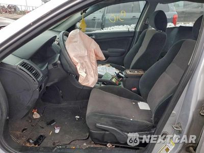 Zdjęcie 7 z 12 samochodu: 2005 HONDA ACCORD LX VIN:1HGCM56455A108531 - miniatura