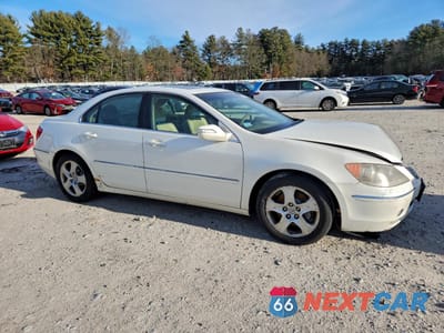 Czwarte zdjęcie samochodu z boku: 2005 ACURA RL VIN:JH4KB165X5C000880 - miniatura