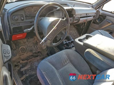 Zdjęcie 8 z 13 samochodu: 1994 FORD F250 VIN:1FTHX26H0RKA80165 - miniatura