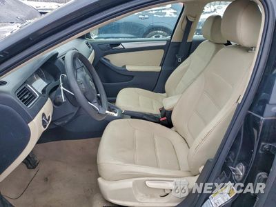 Zdjęcie 7 z 13 samochodu: 2012 VOLKSWAGEN JETTA SE VIN:3VWDP7AJ1CM107053 - miniatura
