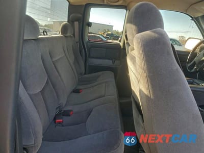 Zdjęcie 10 z 11 samochodu: 2005 GMC SIERRA 1500 VIN:1GTEK19B25E344272 - miniatura