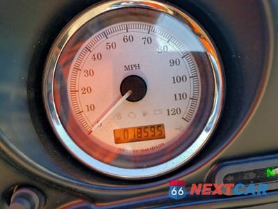 Zdjęcie 7 z 9 samochodu: 2010 HARLEY-DAVIDSON FLHX VIN:1HD1KB412AB624531 - miniatura
