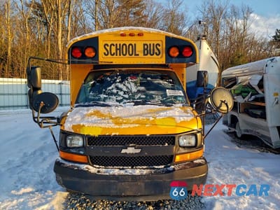 Zdjęcie 9 z 10 samochodu: 2012 CHEVROLET EXPRESS SCHOOL BUS VIN:1GB3G3BG5C1174413 - miniatura
