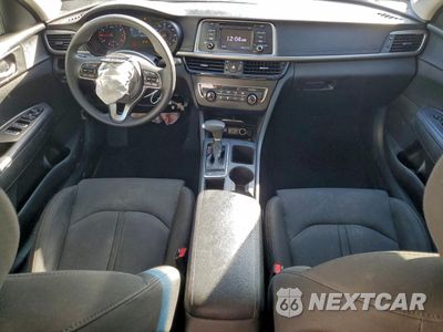 Zdjęcie 8 z 14 samochodu: 2017 KIA OPTIMA LX VIN:5XXGT4L34HG166406 - miniatura