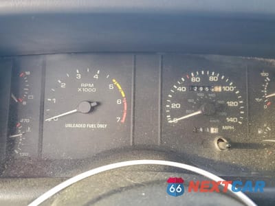 Zdjęcie 9 z 12 samochodu: 1987 FORD MUSTANG GT VIN:1FABP42E9HF129101 - miniatura