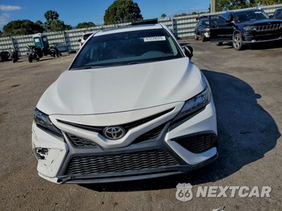 Piąte zdjęcie samochodu w środku: 2021 TOYOTA CAMRY SE VIN:4T1G11AK8MU523665 - miniatura