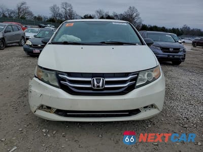 Piąte zdjęcie samochodu w środku: 2015 HONDA ODYSSEY LX VIN:5FNRL5H22FB111077 - miniatura